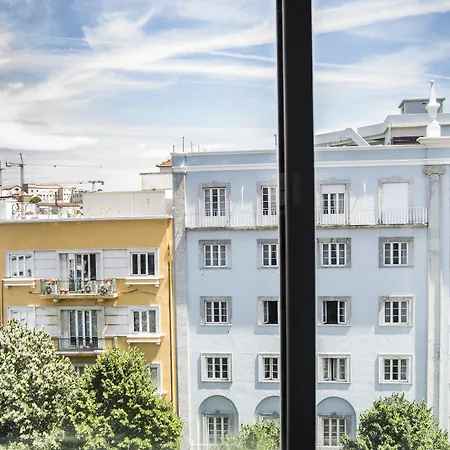 Avenue & Hostel *