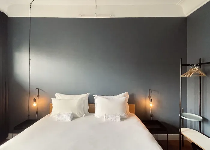 Hostel Avenue & Lissabon