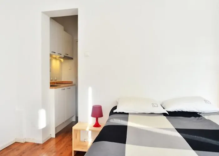 Hostel Avenue & Lisbon